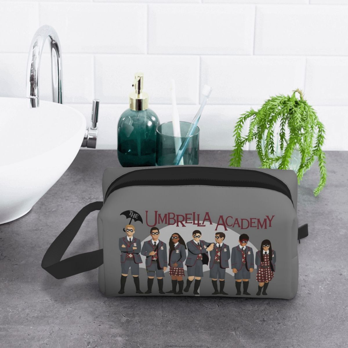 Beauty Makeup Academy - The Umbrella Academy Group Makeup Bag