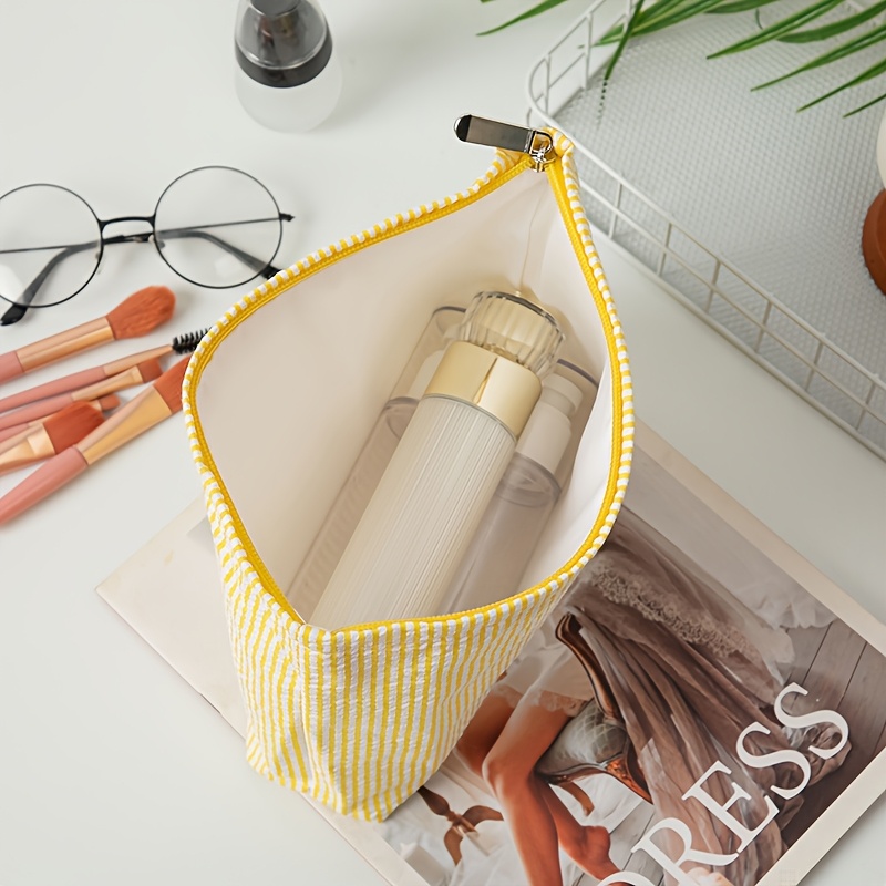 Embroidered Name Wash Bag Cust - Beauty Makeup Names reseña y precio