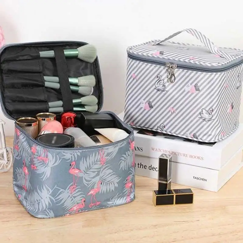 Large-capacity Makeup Bag with - Beauty Makeup Box Set reseña y precio