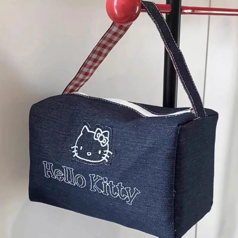 Hello Kitty Makeup Bag High Be - Beauty Makeup Edit reseña y precio